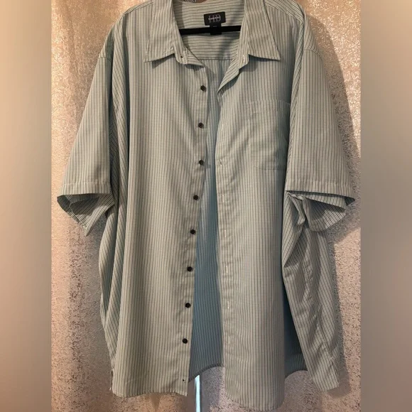 Harbor Bay Men's Green Striped Button Down Shirt - Picture 3 of 4